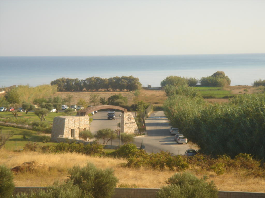 Iliaktida Apartments Rapaniana Exterior photo